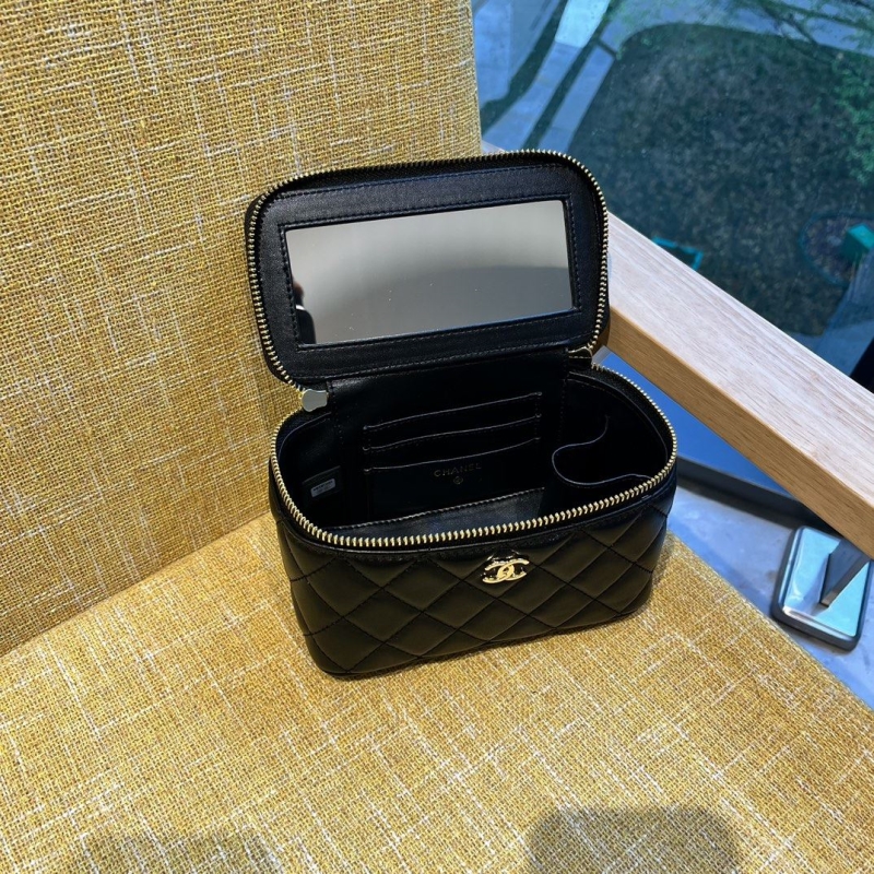 Ch**el cosmetic bags